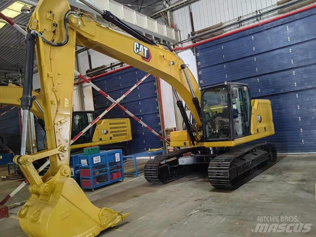 CAT 320 Bageri guseničari