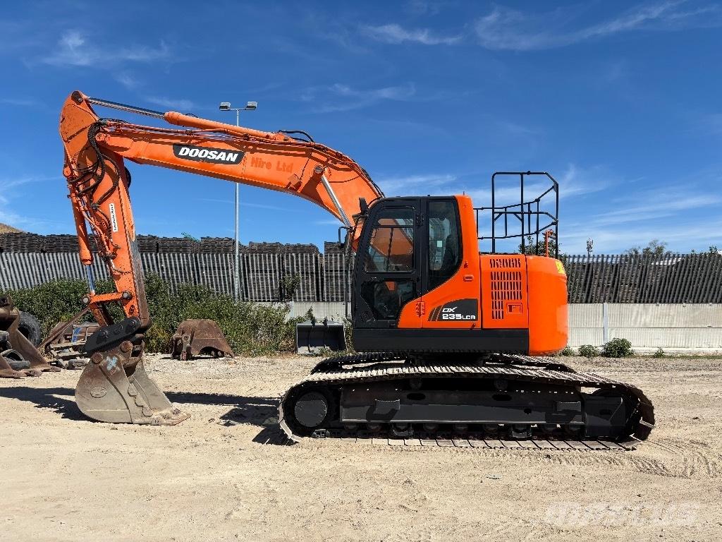 Doosan DX 235 LCR Bageri guseničari