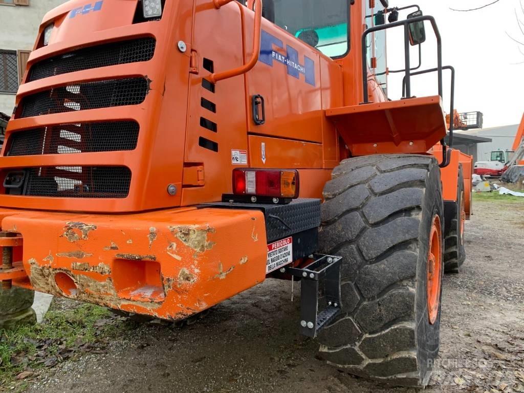 Fiat-Hitachi W230 Utovarivači na točkove