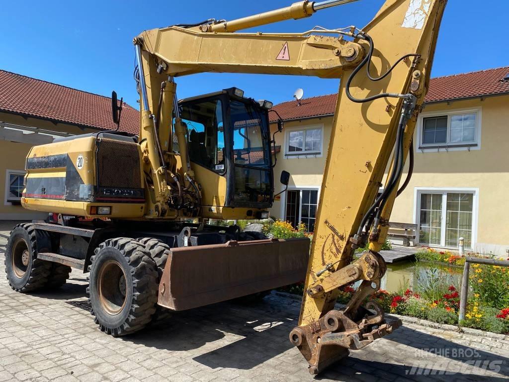 CAT M 312 Bageri točkaši