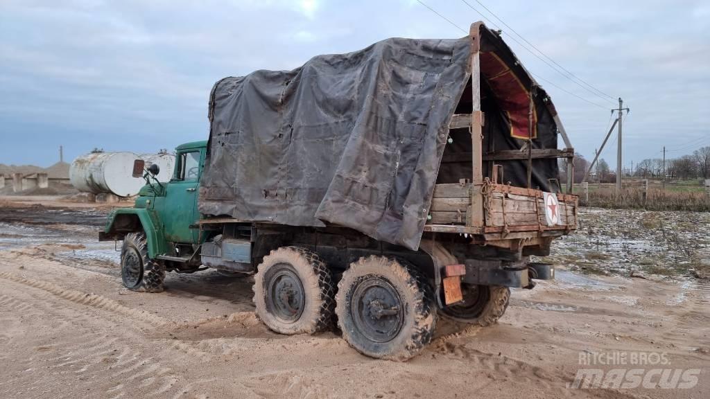 ZIL 157 K 6x6 Sanduk kamioni
