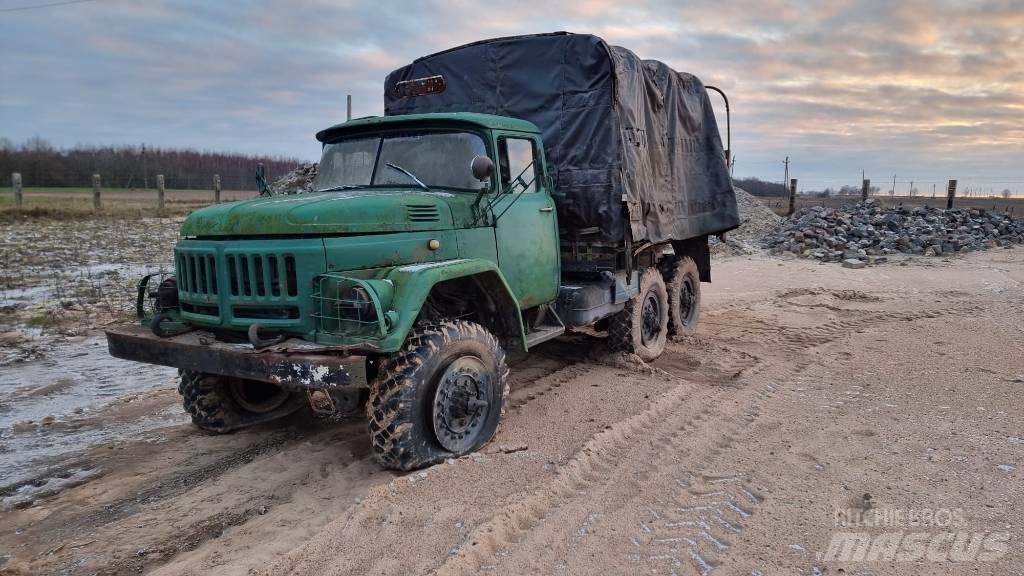 ZIL 157 K 6x6 Sanduk kamioni