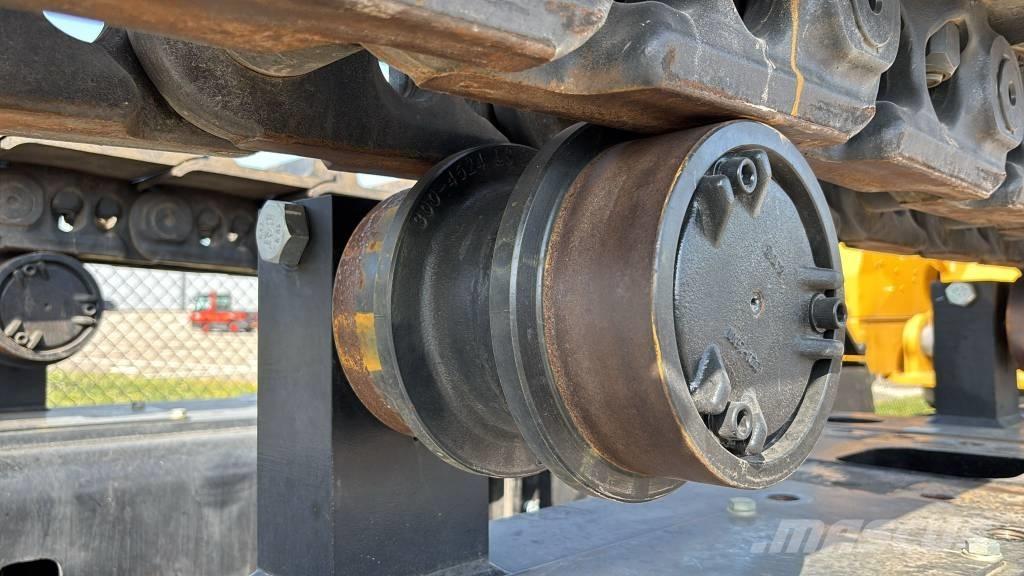 CAT 374 Bageri guseničari