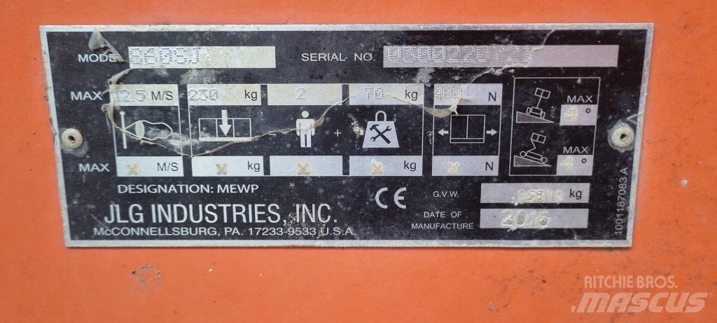 JLG 860 SJ Teleskopske podizne platforme