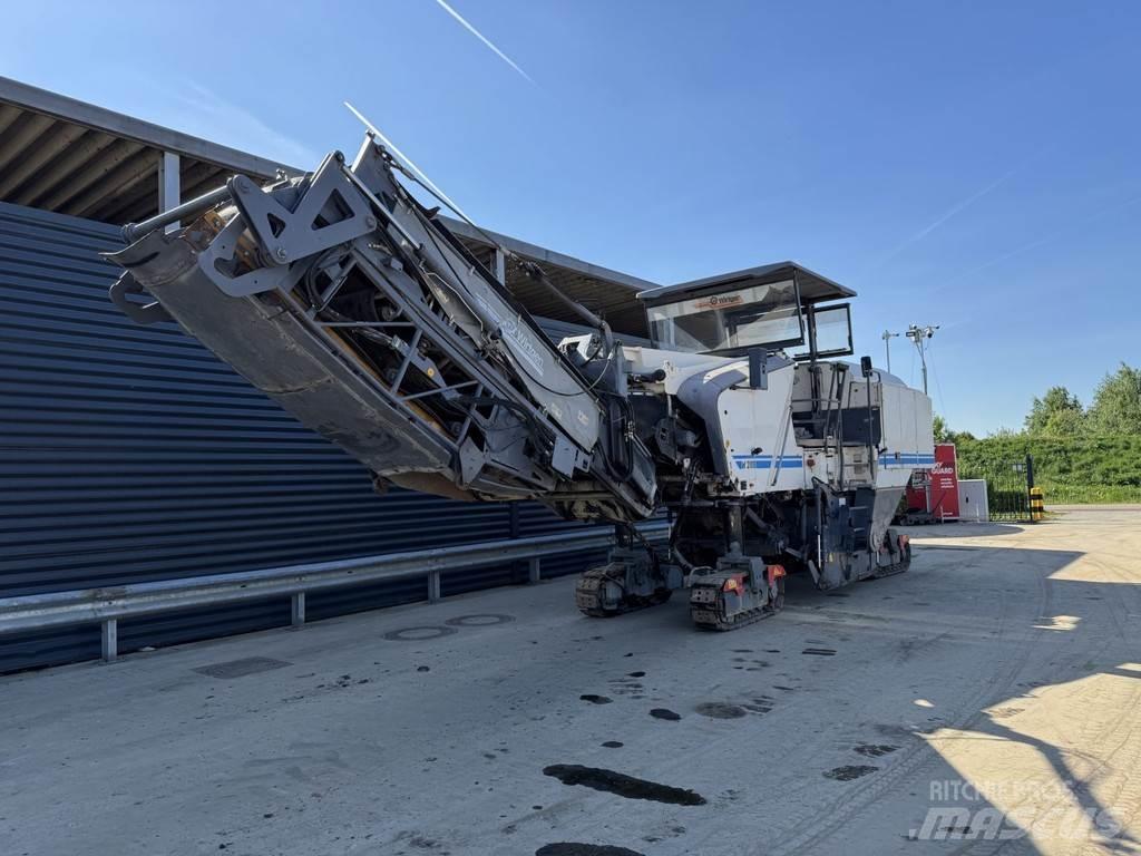 Wirtgen W 210 Freze za asfalt