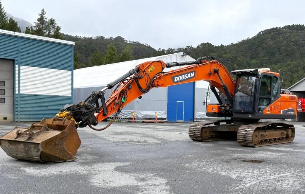 Doosan DX180LC-5 Bageri guseničari