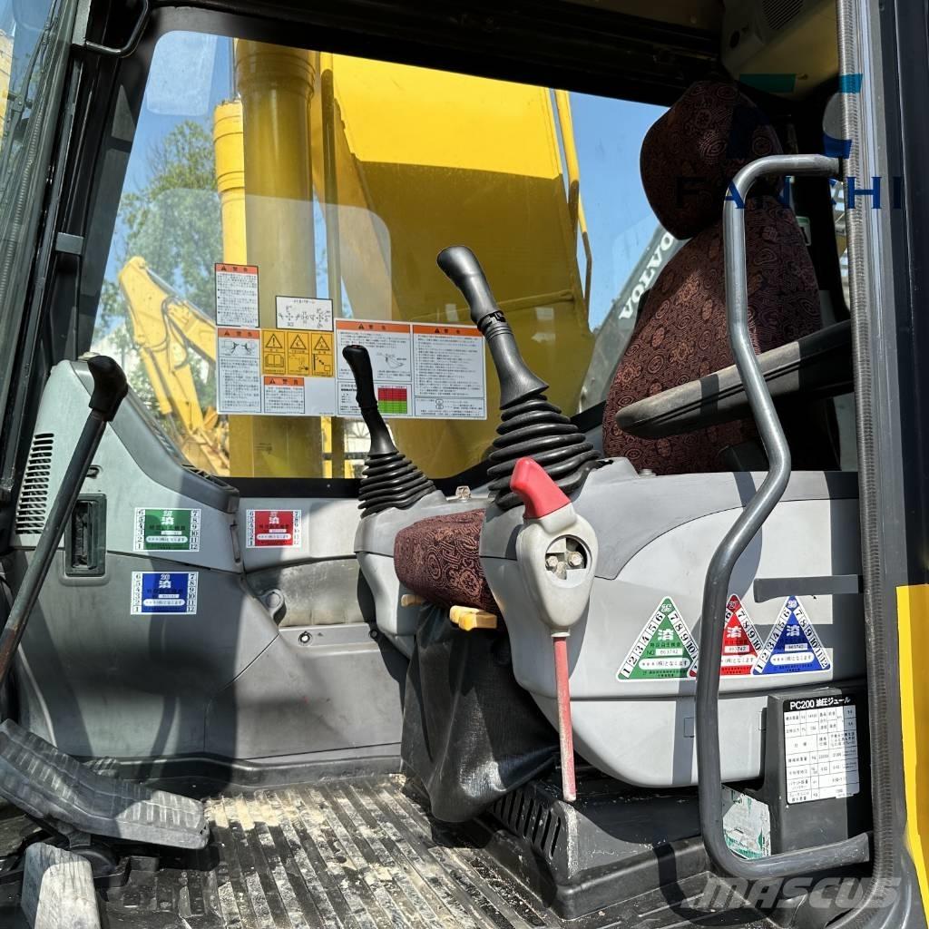 Komatsu PC 200 Bageri guseničari