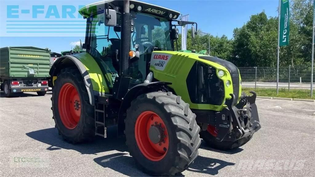 CLAAS arion 530 Traktori