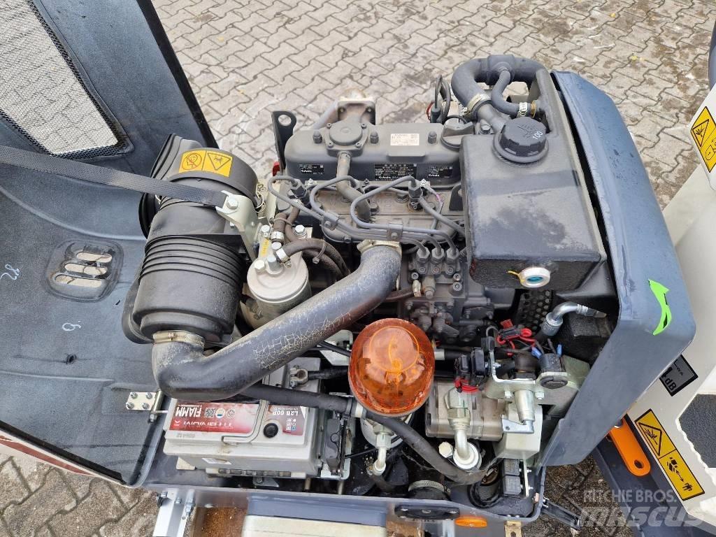 Dynapac CC 900 Nabijači zemlje