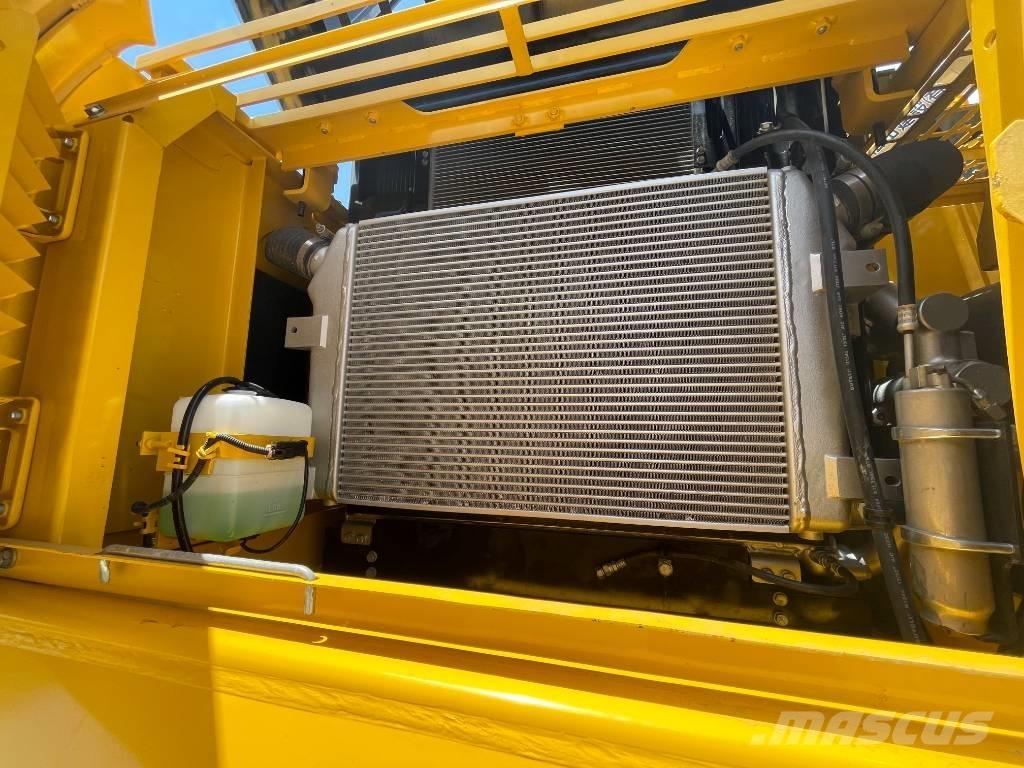 Komatsu PC 360 Bageri guseničari