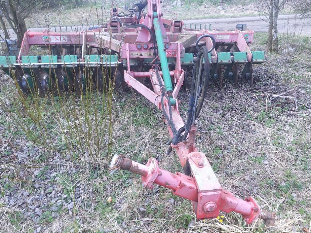 Unia Ares 40 TXXL Tanjirače