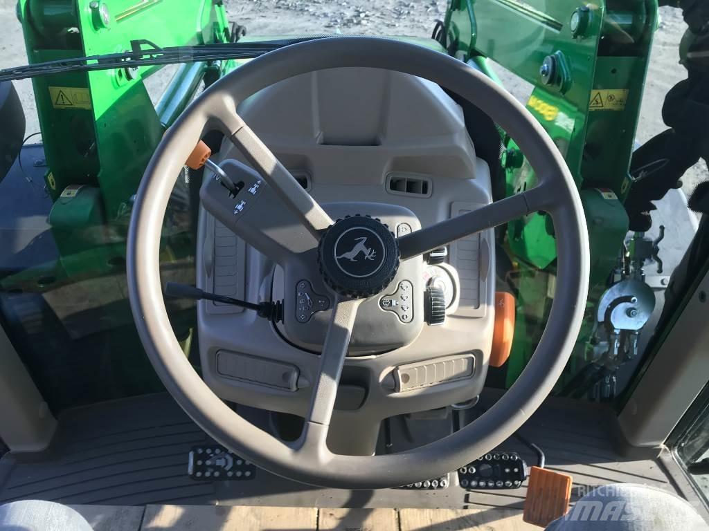 John Deere 6100 M Traktori