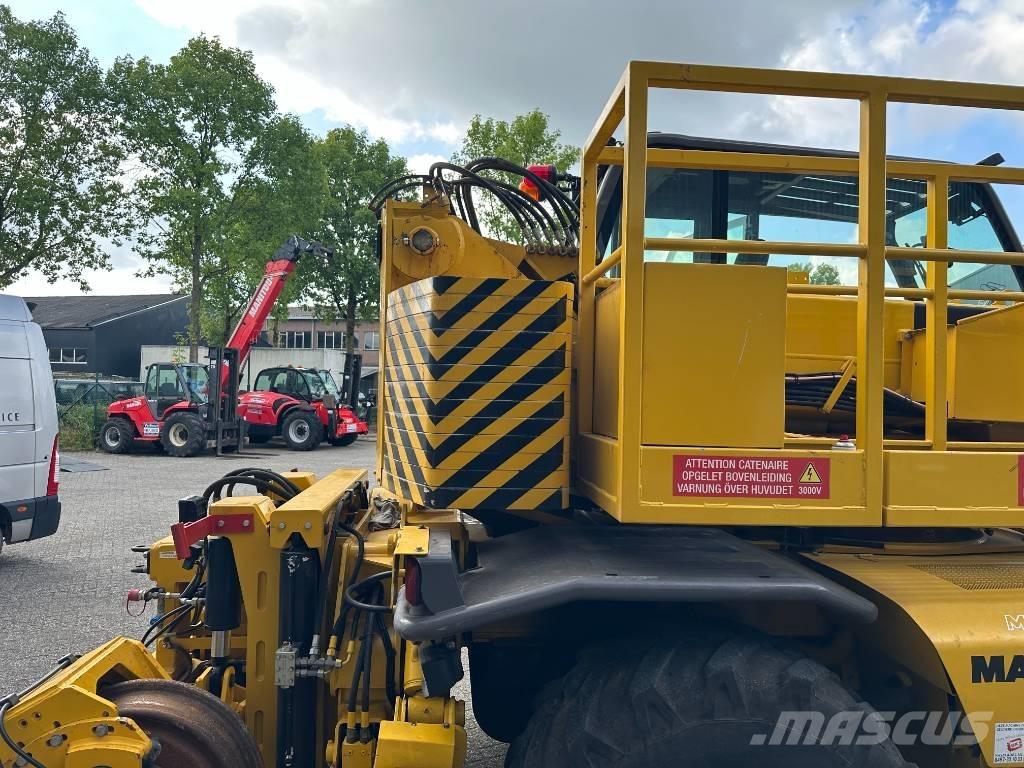 Manitou Manirail Teleskopski viljuškari
