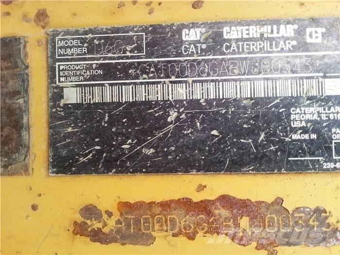 CAT D 6 G Buldožeri guseničari