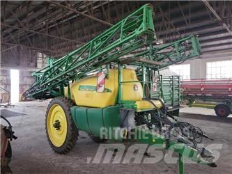 John Deere 732 Vučene prskalice