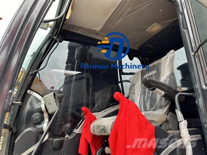 Hyundai R220LC-9S Bageri guseničari
