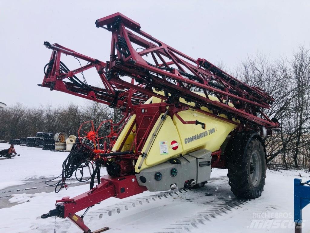 Hardi Commander 7000 Vučene prskalice