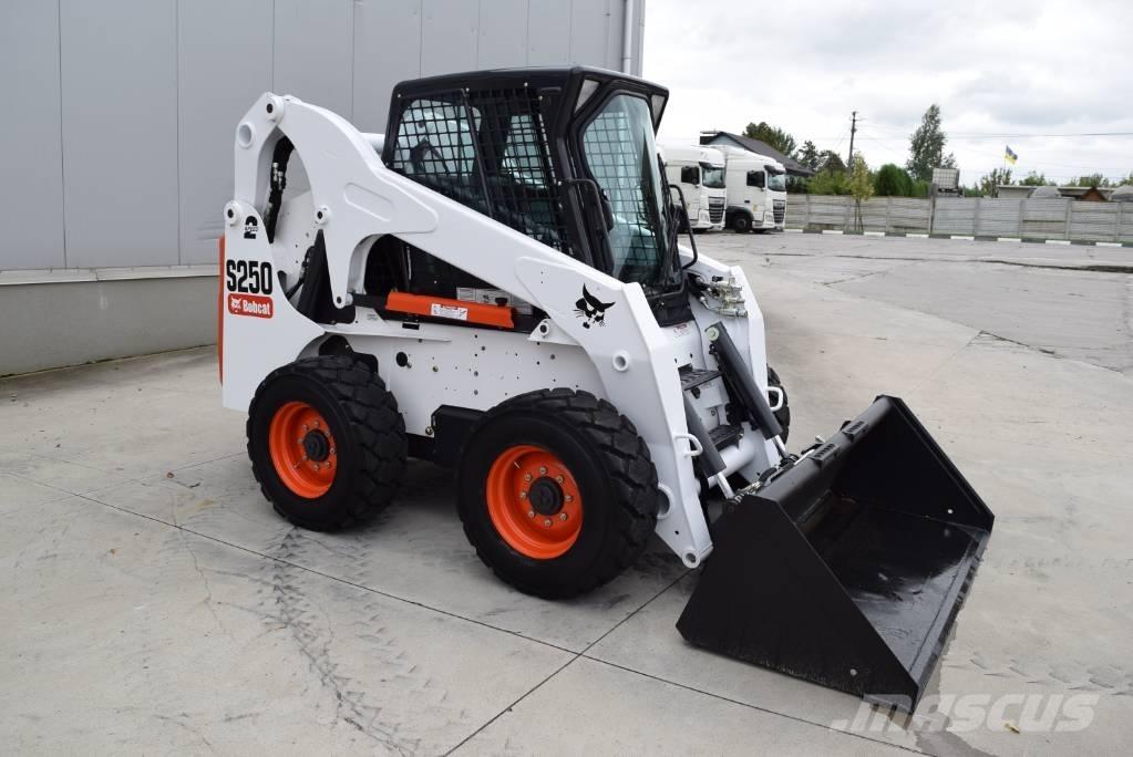 Bobcat S 250 Skid steer mini utovarivači