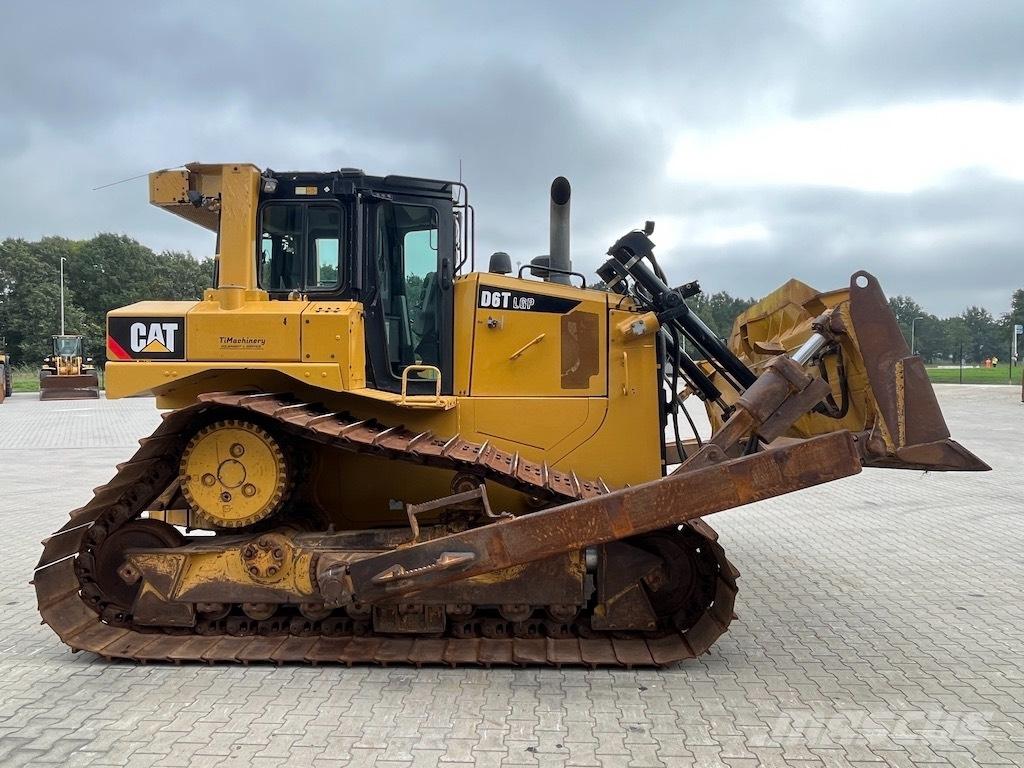 CAT D 6 T LGP Buldožeri guseničari