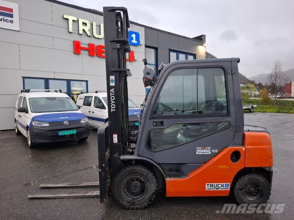 Toyota 02-8FDF25 Dizelski viljuškari