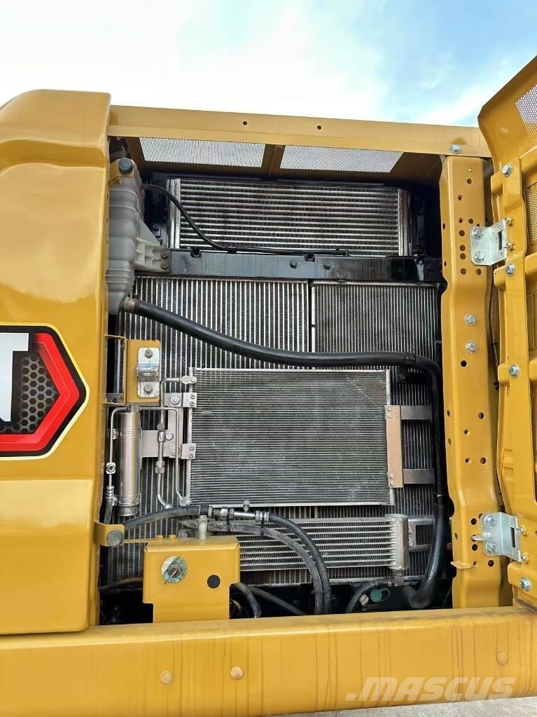 CAT 323GC Bageri guseničari
