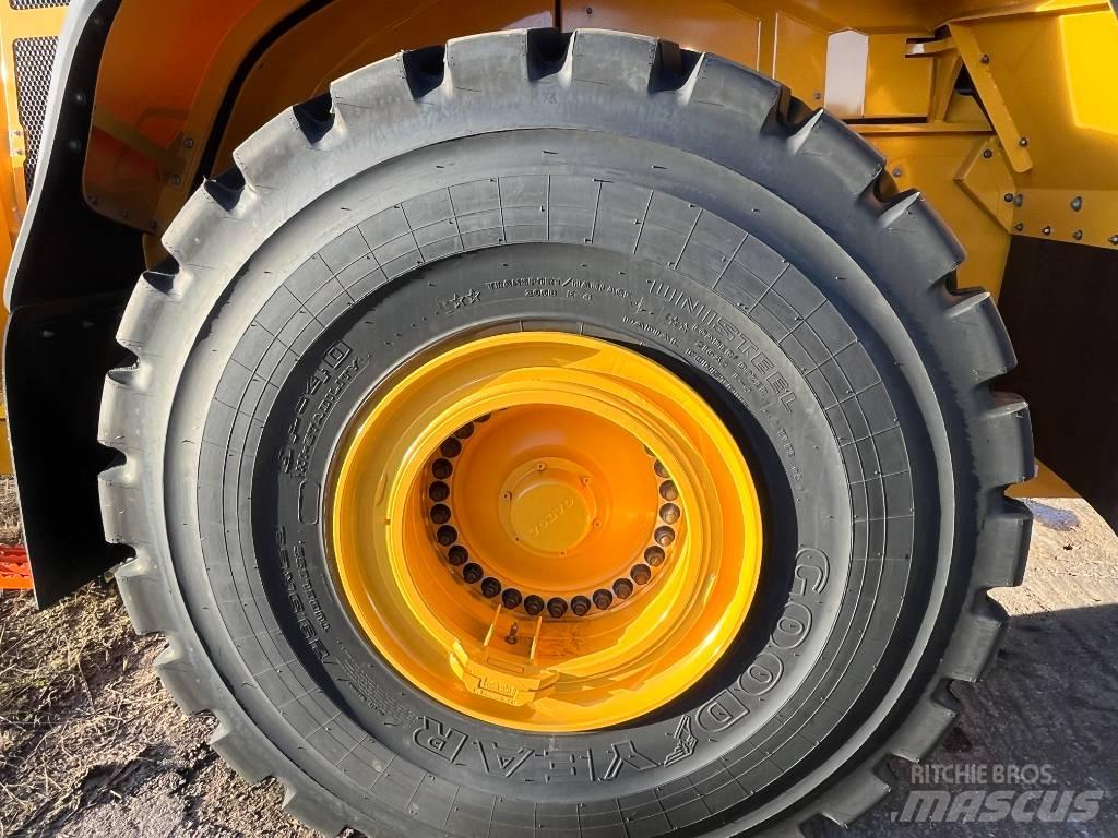 Volvo L 220 H Utovarivači na točkove