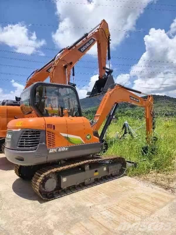 Doosan DX 60E Midi bageri 7t – 12t