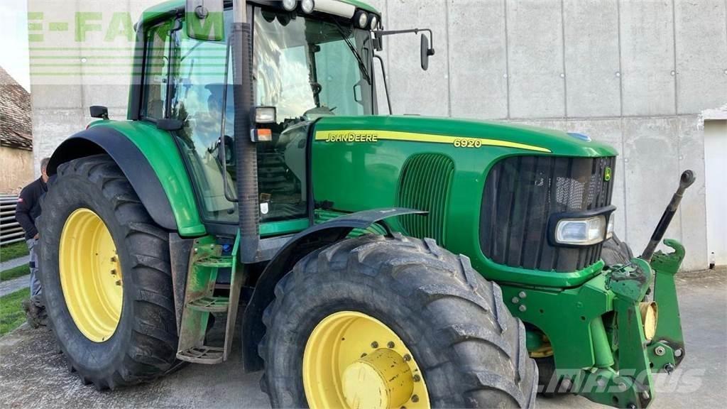 John Deere 6920 Traktori