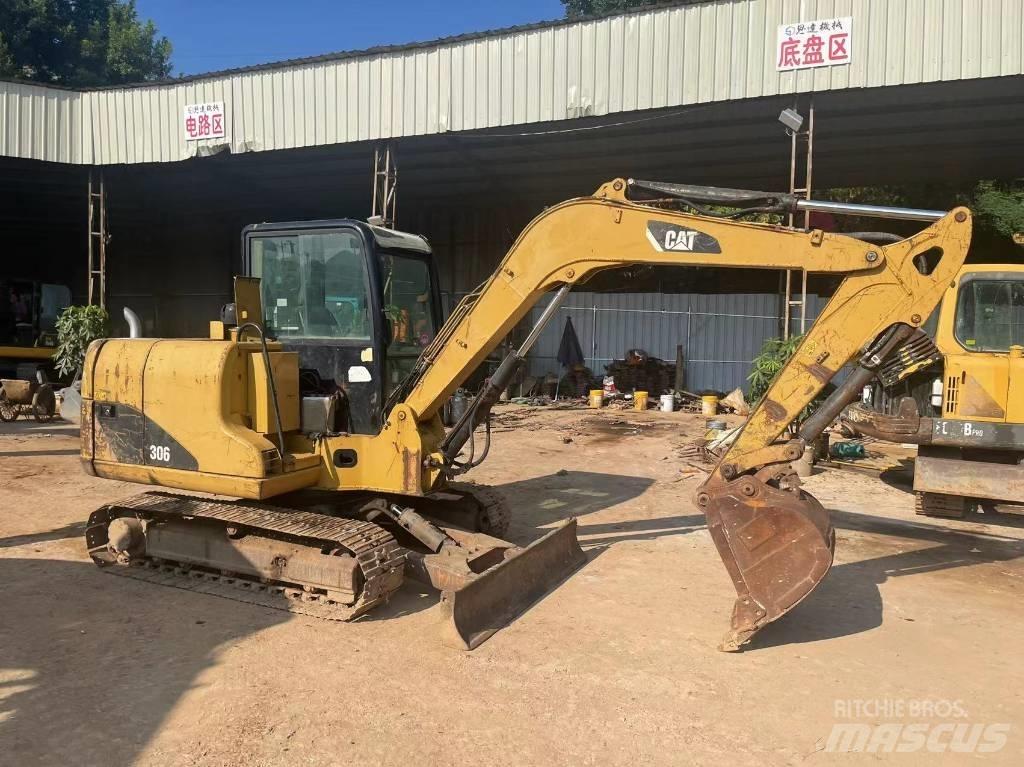 CAT 306 Bageri guseničari