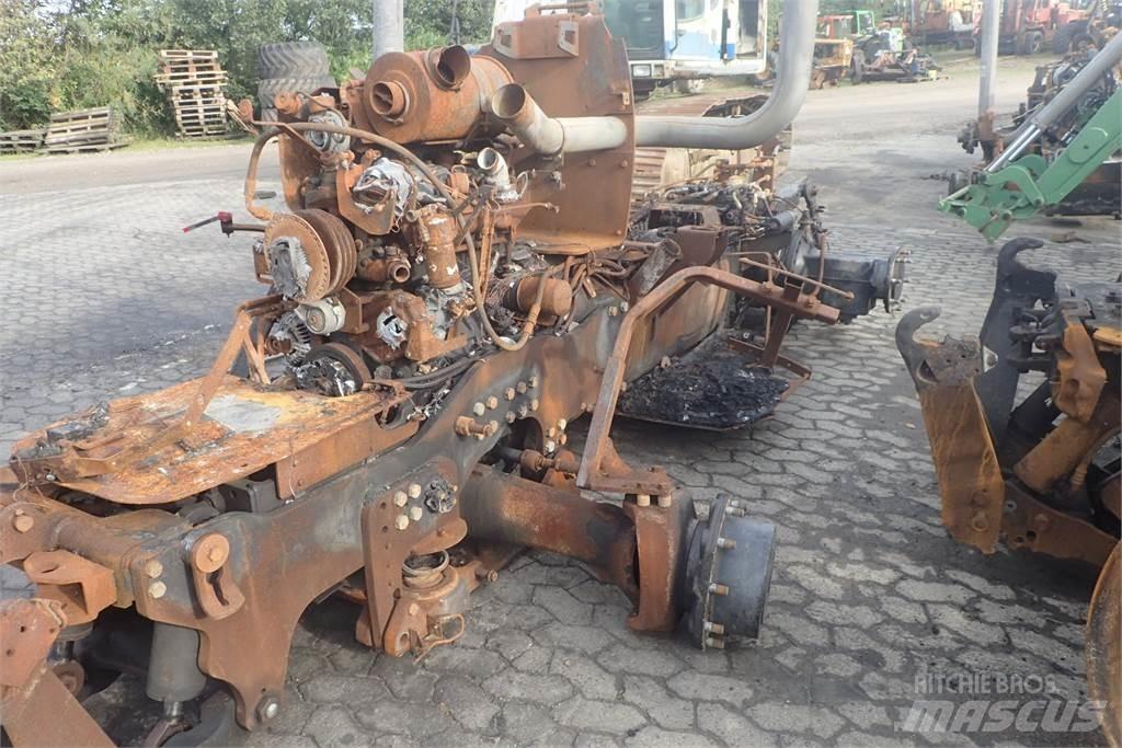 Valtra M130 Traktori