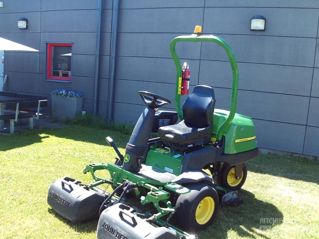 John Deere 2500 E Kosilice za zelenilo