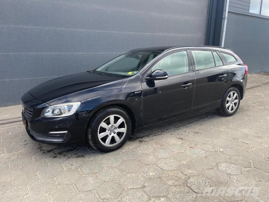 Volvo V60 . Automobili