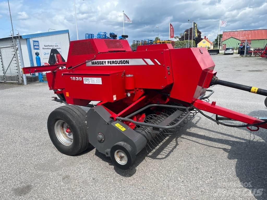 Massey Ferguson 1839 Prese/balirke za četvrtaste bale