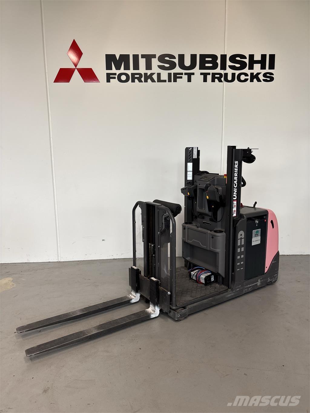 UniCarriers EPL100 Niskodizajući komisioni viljuškar