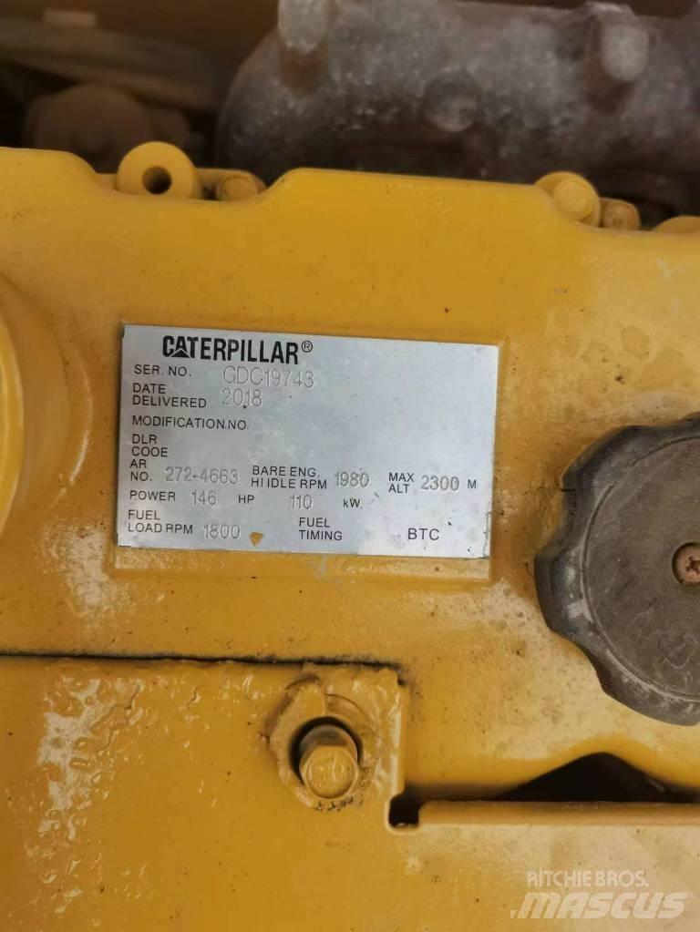 CAT 320 D Bageri guseničari