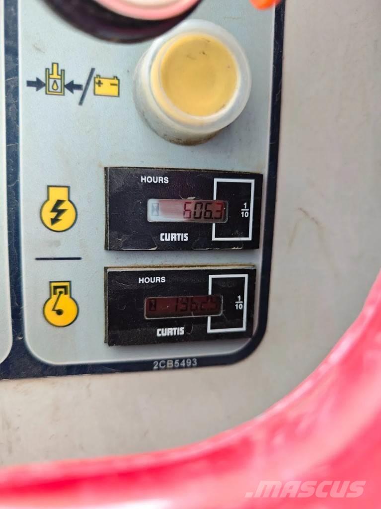 Dino 220 XTC 2 Zglobne podizne platforme