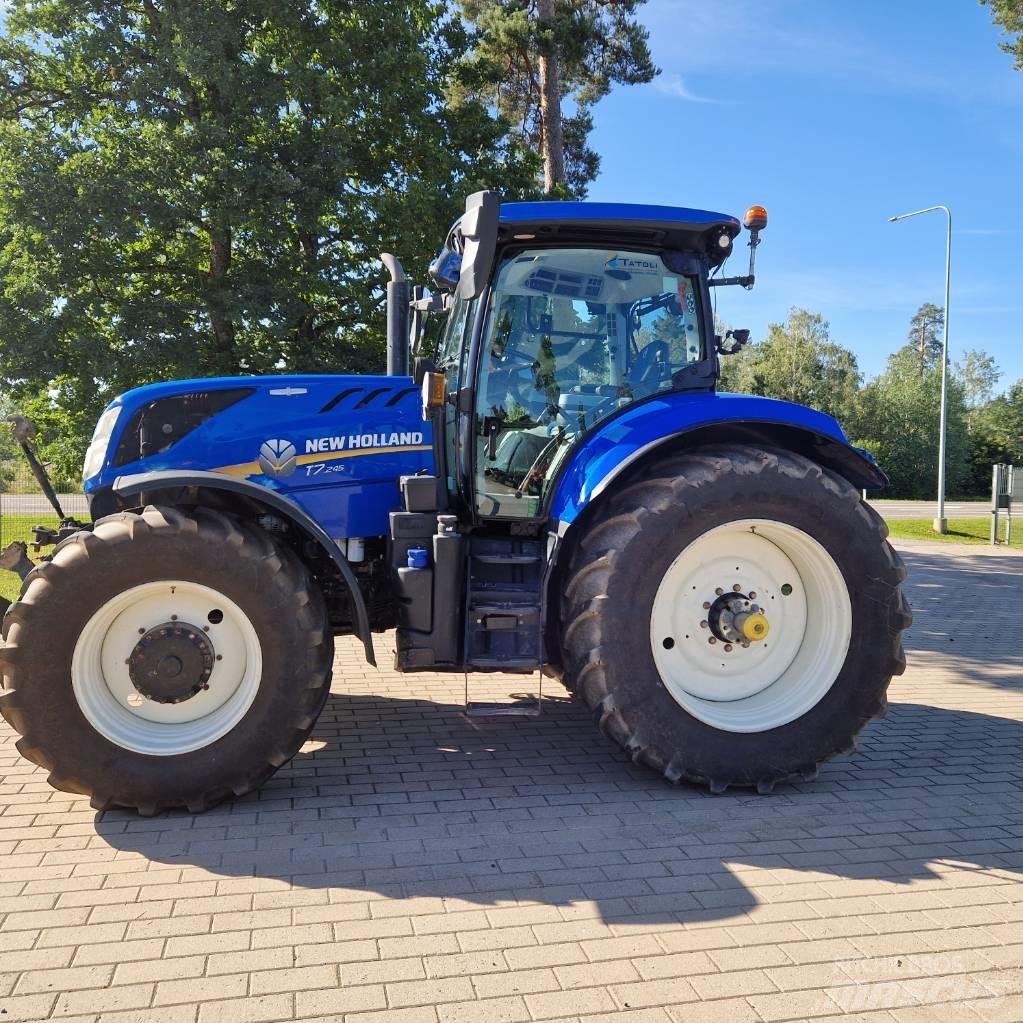 New Holland T 7.245 Traktori