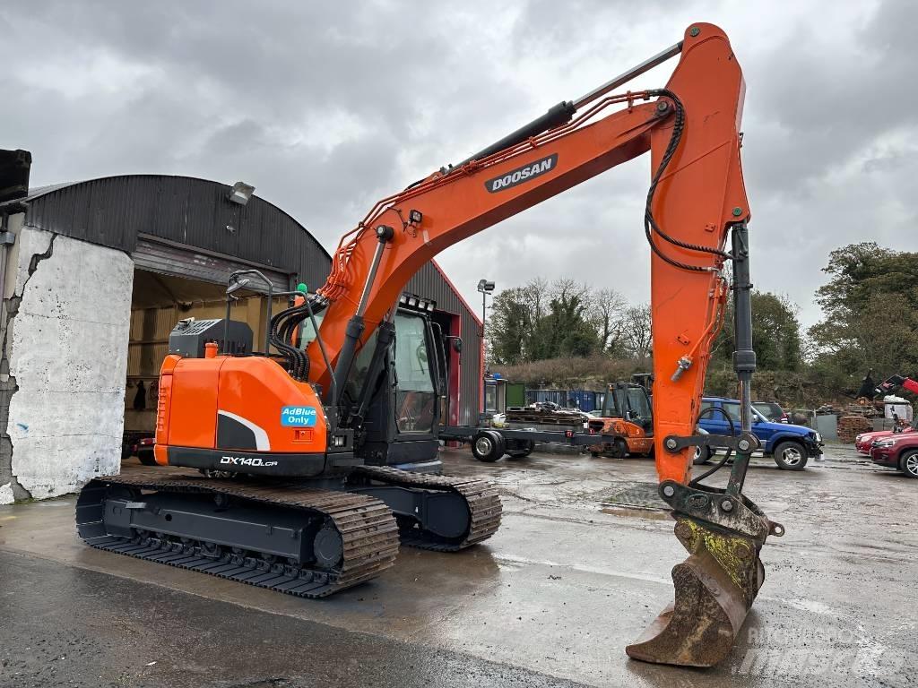 Doosan DX 140 LCR Bageri guseničari