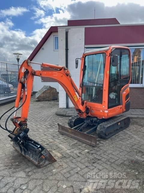 Kubota KX 016-4 Mini bageri < 7t