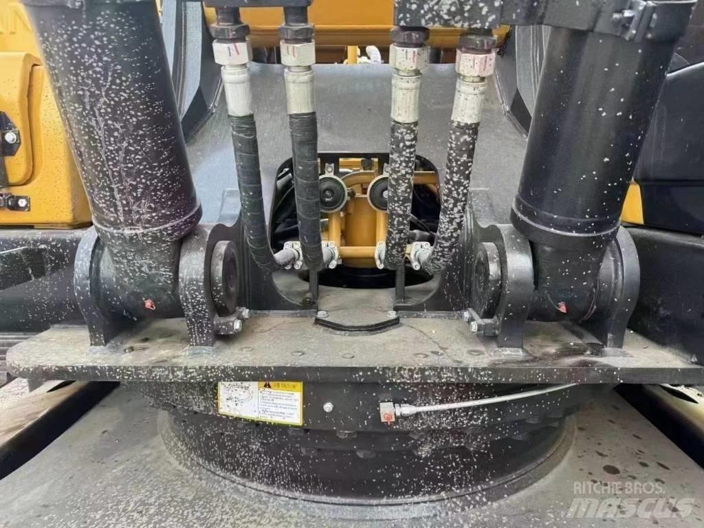 Sany SY 245 H pro Bageri guseničari