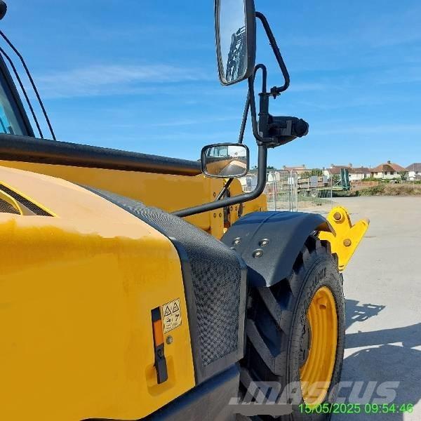 JCB 533-105 Teleskopski viljuškari
