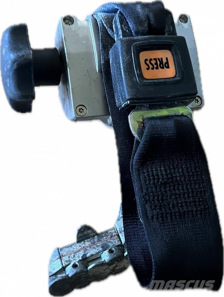  BEZPEČNOSTNÍ PÁS Ostale kargo komponente