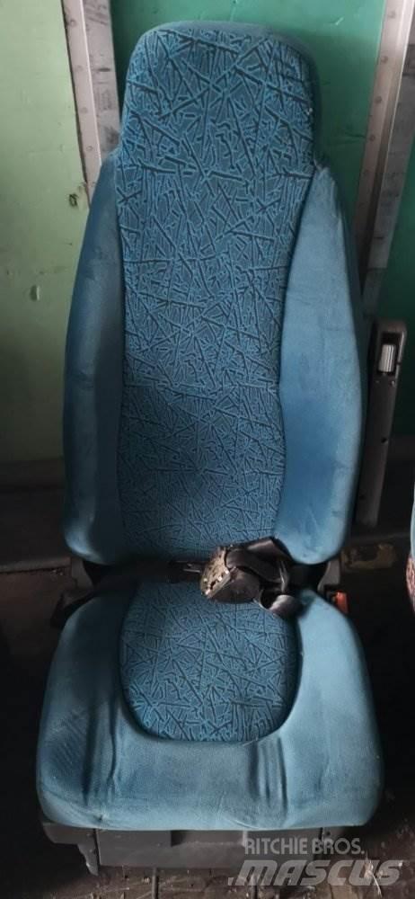 DAF LF SEDAČKA Ostale kargo komponente