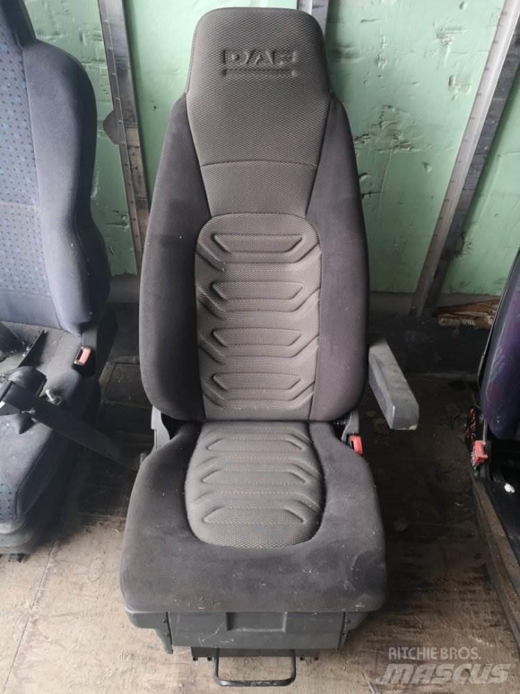 DAF LF SEDAČKA Ostale kargo komponente