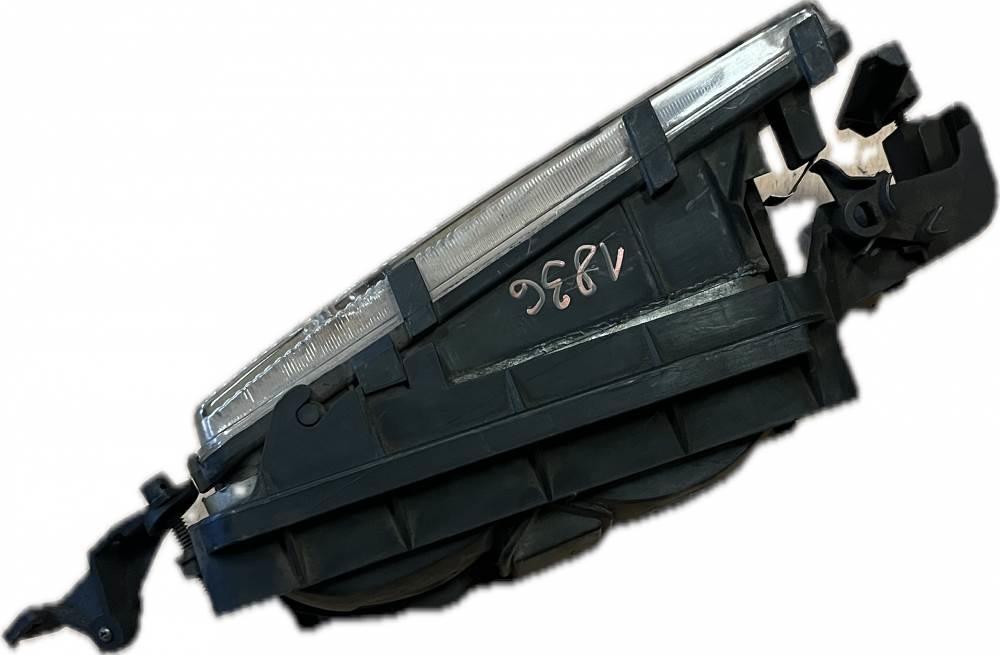MAN PŘEDNÍ SVĚTLO Ostale kargo komponente