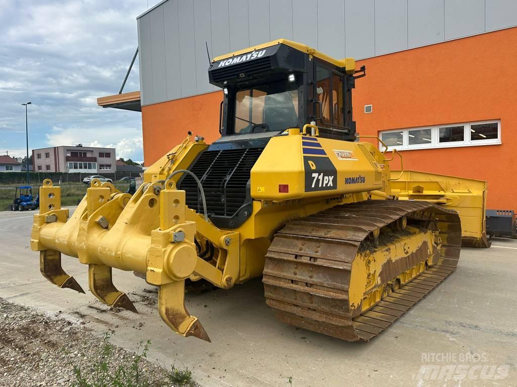 Komatsu D 71PX-24 E0 Buldožeri guseničari
