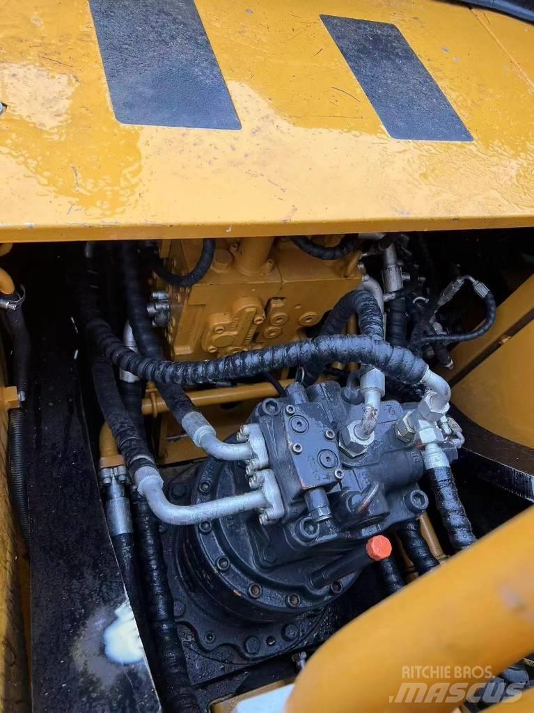 Sany SY 235 C Bageri guseničari