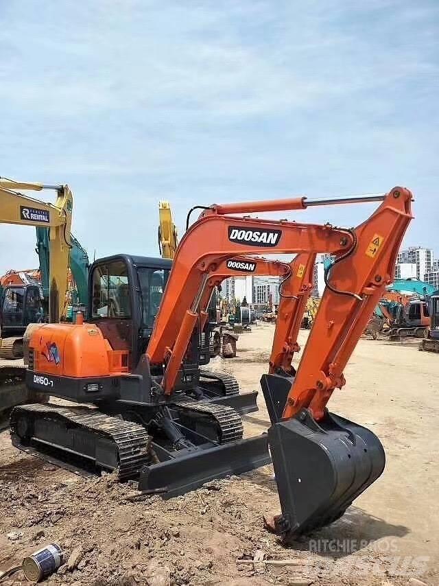 Doosan DH 60 Mini bageri < 7t