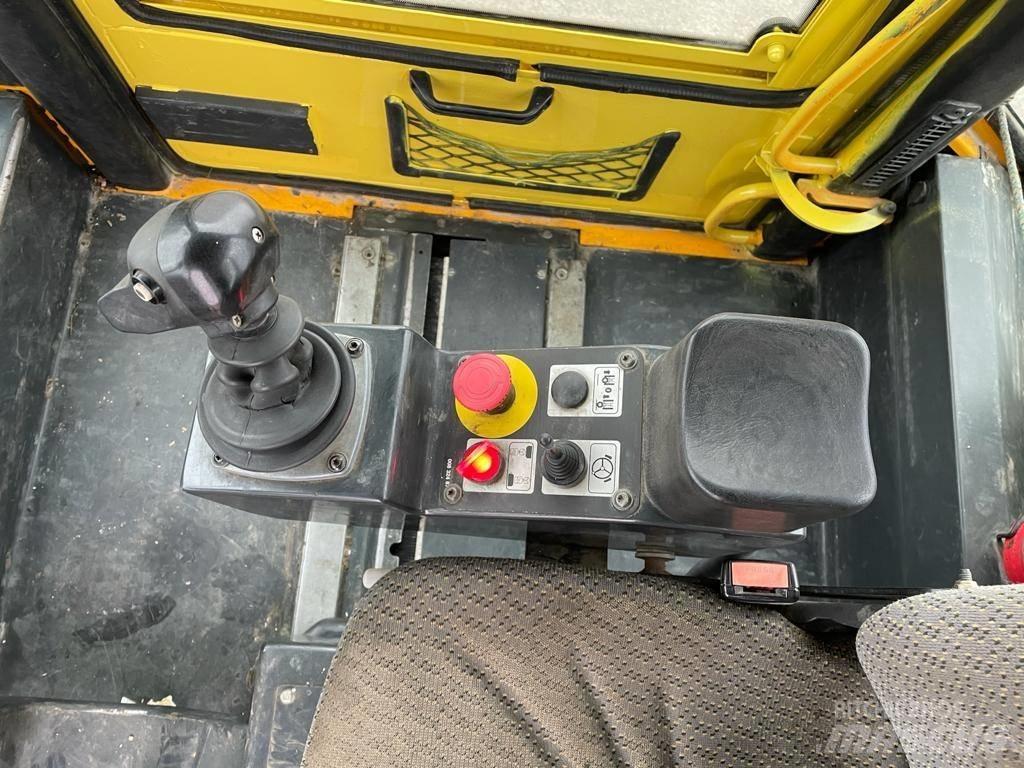 Bomag BW 170 AD Valjci sa duplim bubnjem