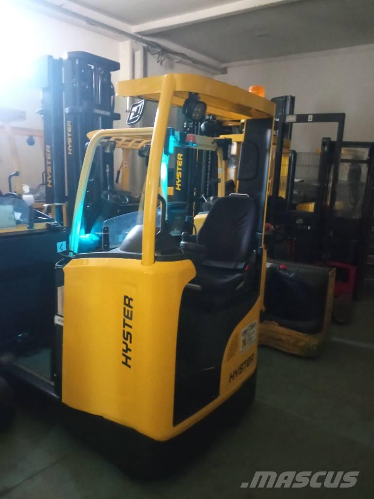Hyster R 1.4 Viljuškari sa pomičnim stupom